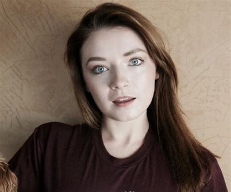 Sarah Bolger Biography 